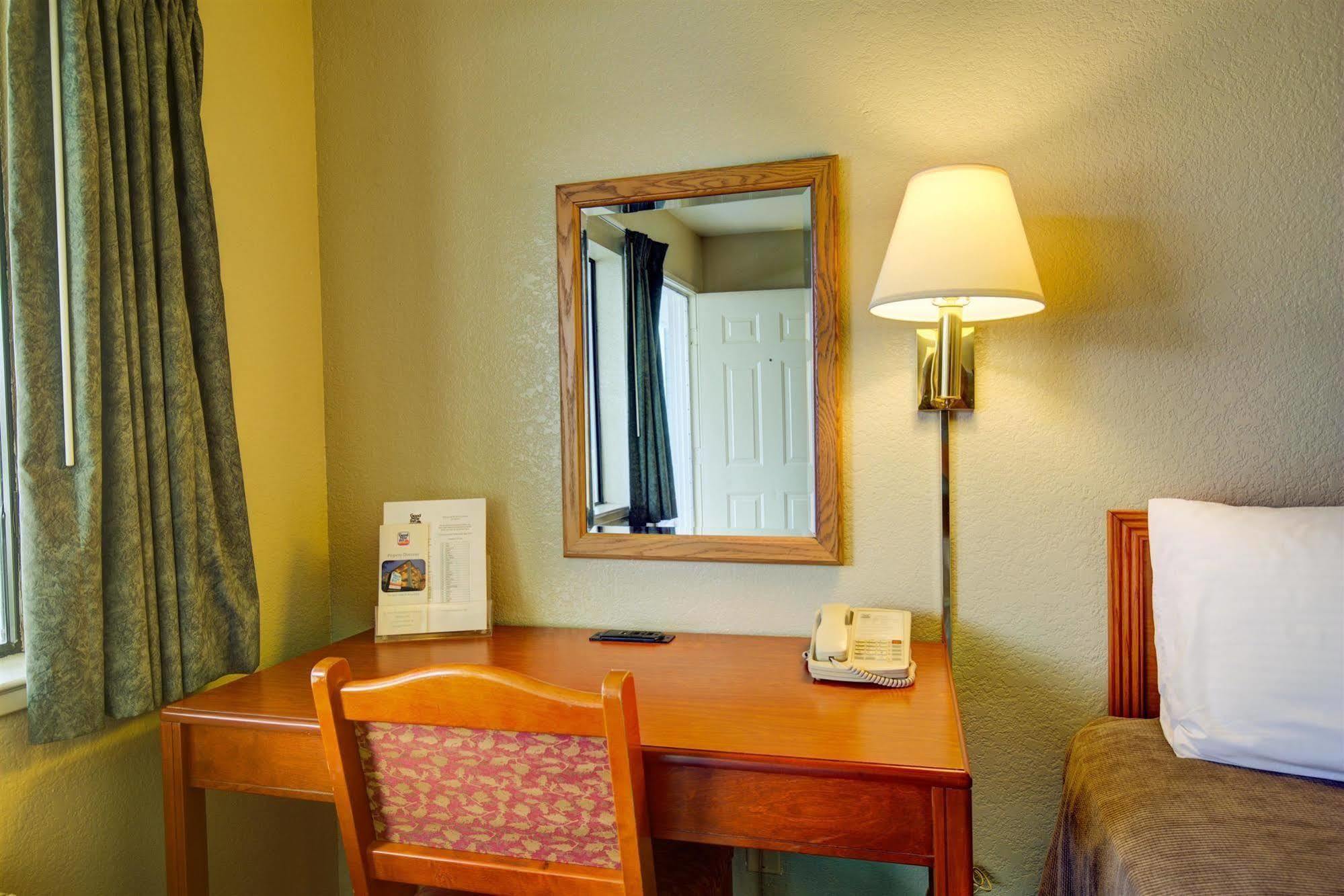 Good Nite Inn Salinas Exterior foto